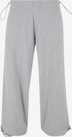 Urban Classics Broek in Grijs: voorkant