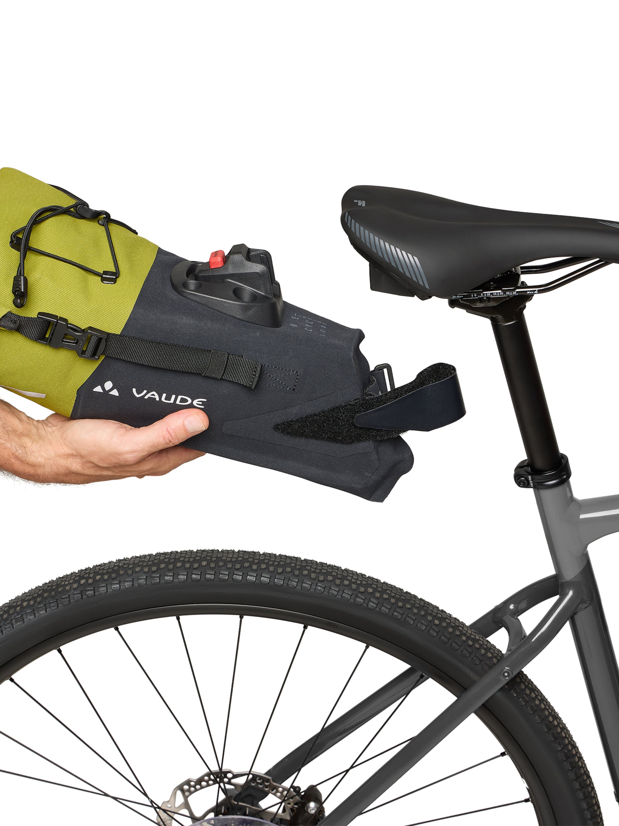 VAUDE Outdoor equipment in Green