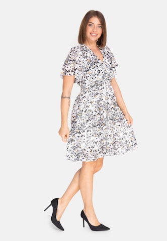 Elara Kleid in Weiß