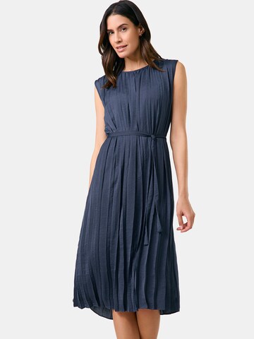 GERRY WEBER Kleid in Blau: Vorderseite
