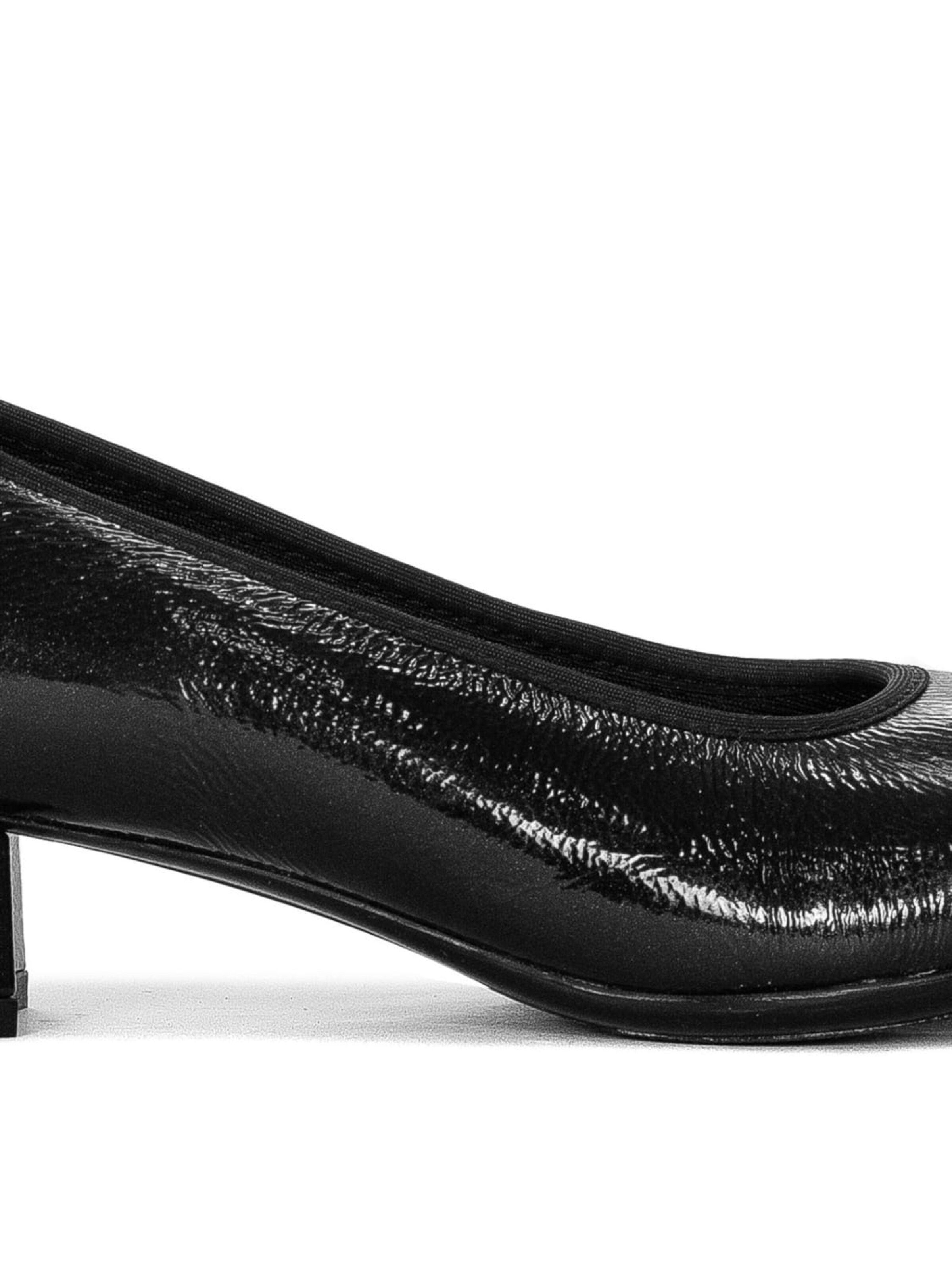 Maciejka Pumps 'P7224-01/00-7' in Black