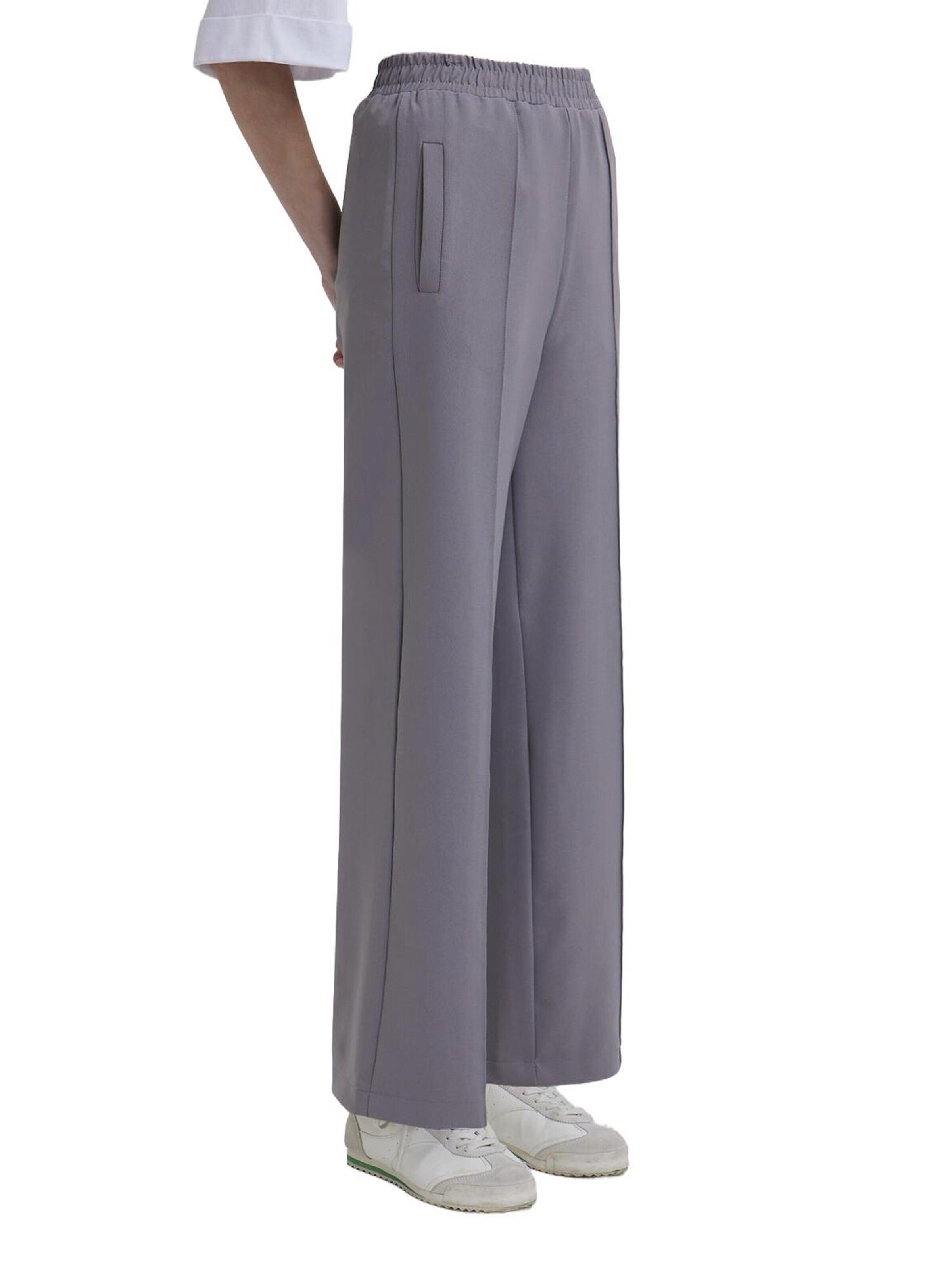 Touche Prive Loose fit Trousers with creases in Grey