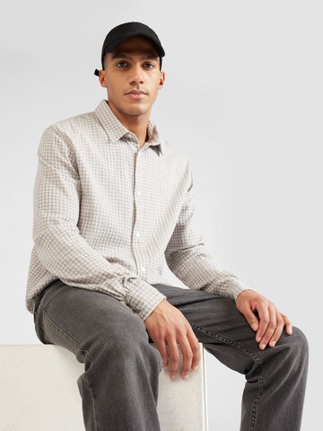 WEEKDAY Comfort fit Button Up Shirt in Grey