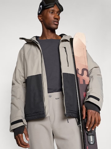 ICEPEAK Urheilutakki 'CHESTER' värissä harmaa