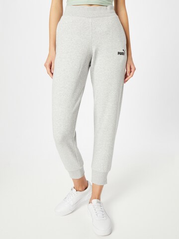 Effilé Pantalon de sport 'Essentials' PUMA en gris : devant