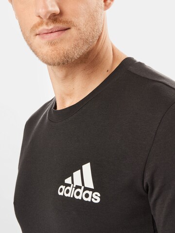 ADIDAS SPORTSWEAR Funktionsshirt in Schwarz