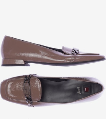 Högl Flats & Loafers in 39,5 in Brown: front