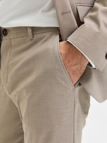 Coupe slim Pantalon à plis SELECTED HOMME en beige