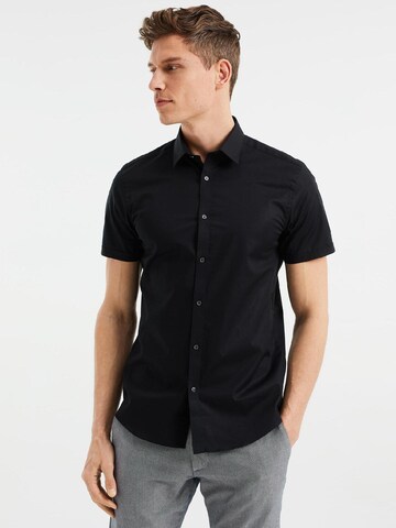 WE Fashion Slim fit Button Up Shirt in Black: front