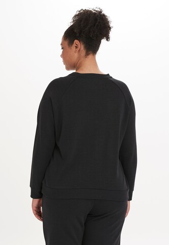 Q by Endurance Sweatshirt in Schwarz