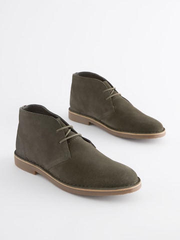 Next Chukka Boots in Grün