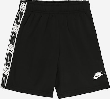 Nike Sportswear Szabványos Nadrág - fekete: elől