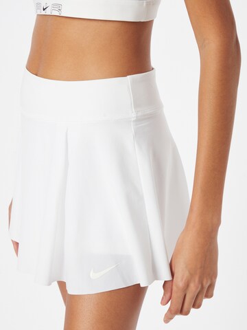 Jupe de sport NIKE en blanc