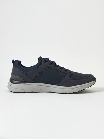 KOROSHI Sneaker low in Blau