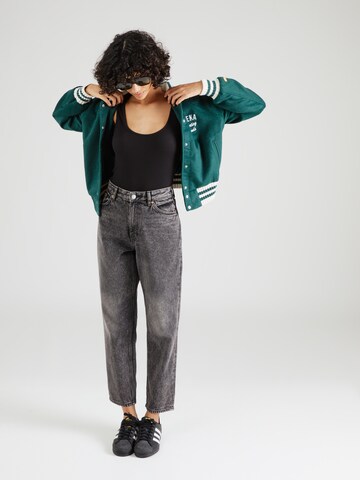 Monki Loosefit Farmer - fekete