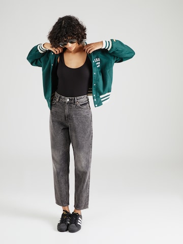 Monki Loosefit Jeans in Zwart