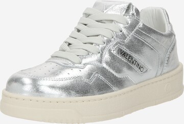 Valentino Shoes Tenisky – stříbrná: přední strana