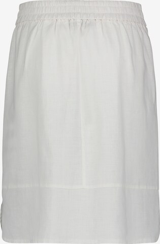 Betty Barclay Skirt in White