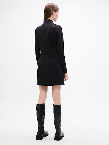 Rochie de la Calvin Klein Jeans pe negru