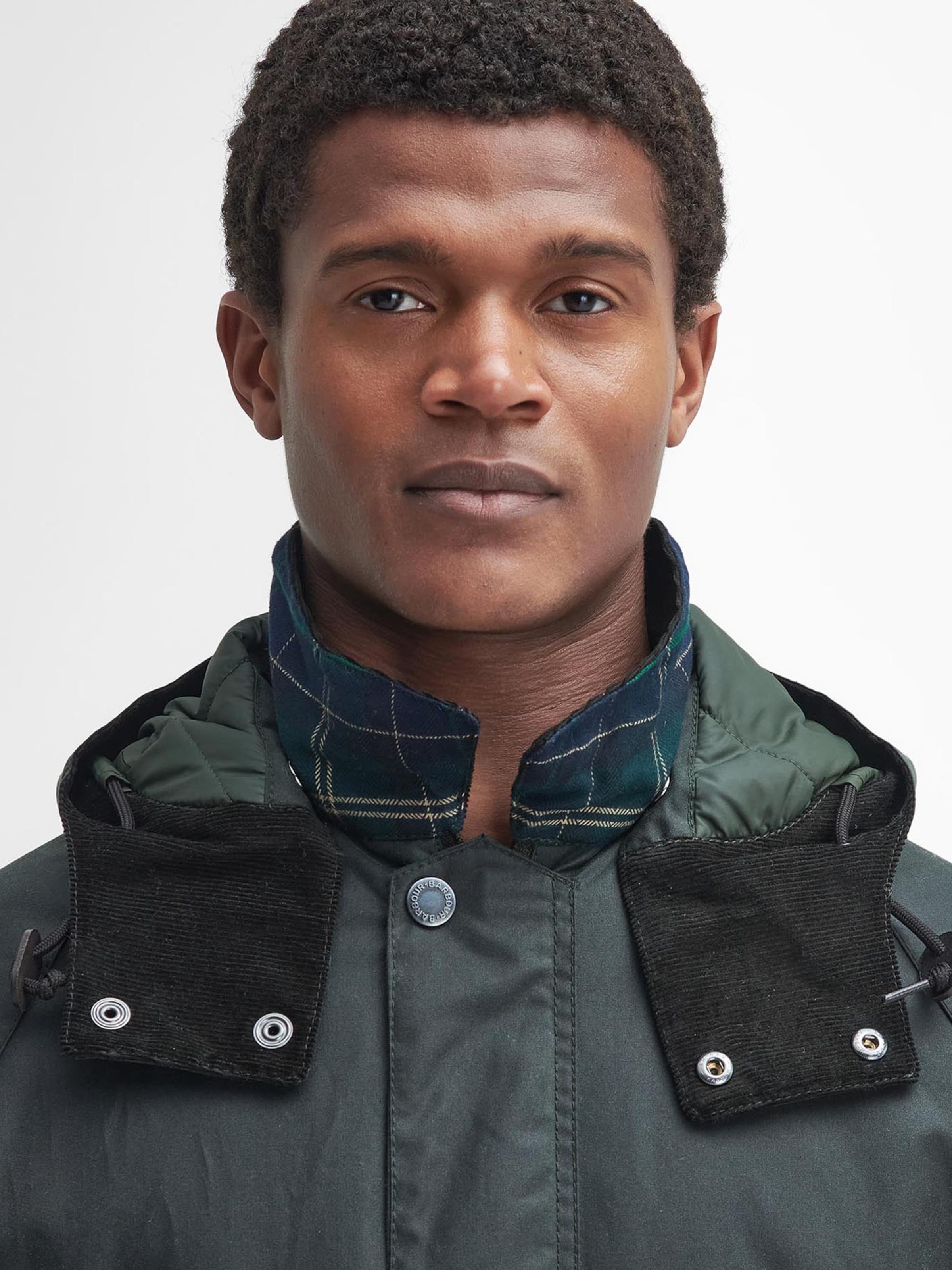 Barbour Jacke Beaufort in Tanne Dunkelgrun ABOUT YOU