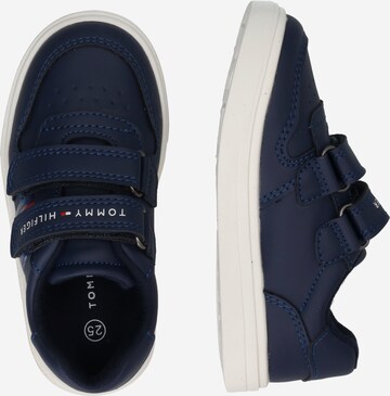 TOMMY HILFIGER Sneaker i blå