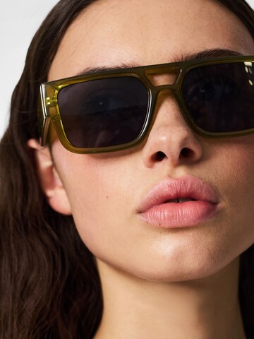 PIECES Sunglasses 'PCBellis' in Yellow