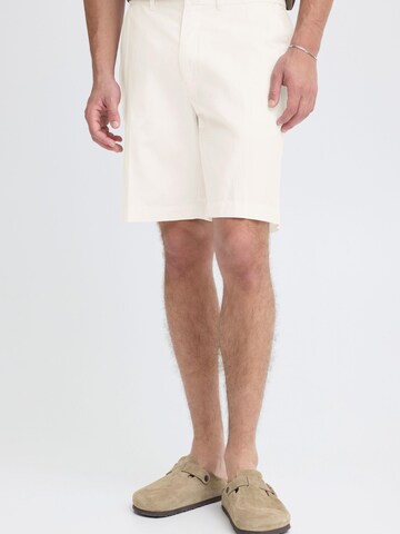 Regular Pantalon chino ' CFSarup Linen Mix ' Casual Friday en blanc
