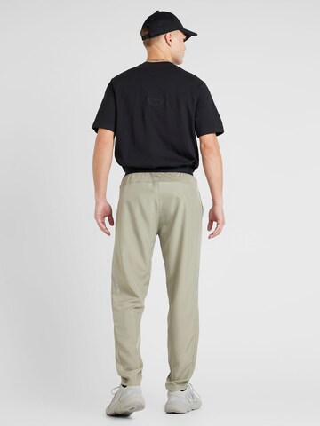 regular Pantaloni sportivi 'GYM+' di ADIDAS PERFORMANCE in verde