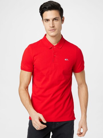Tommy Jeans Shirt 'Essentials' in Red: front