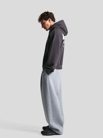 Bershka Collegepaita värissä harmaa