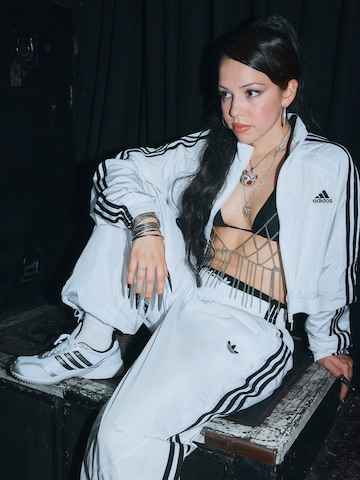 ADIDAS ORIGINALS Преходно яке 'Teamgeist Adicolor' в бяло