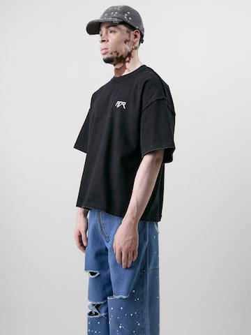 Atelier de roupa T-Shirt in Schwarz: Vorderseite