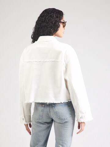 Monki Jacke in Weiß