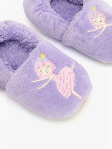 Penti Nogavice 'PENTI Mädchen-Hausschuhsocken mit Ballerina-Muster und Stickerei' | vijolična barva