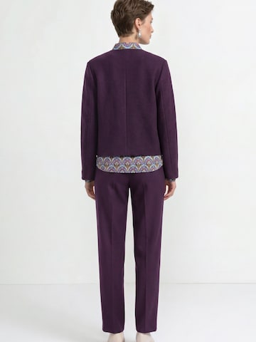Rich & Royal Blazer in Purple