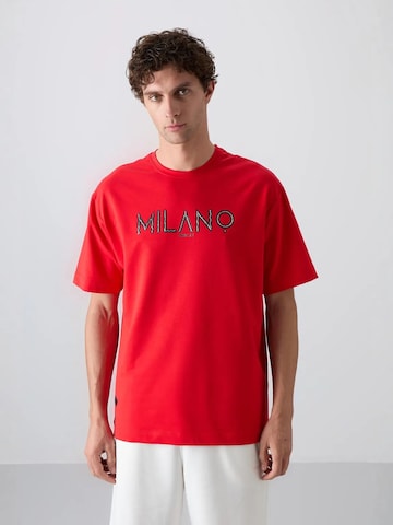 Maglietta di Tommy Life in rosso