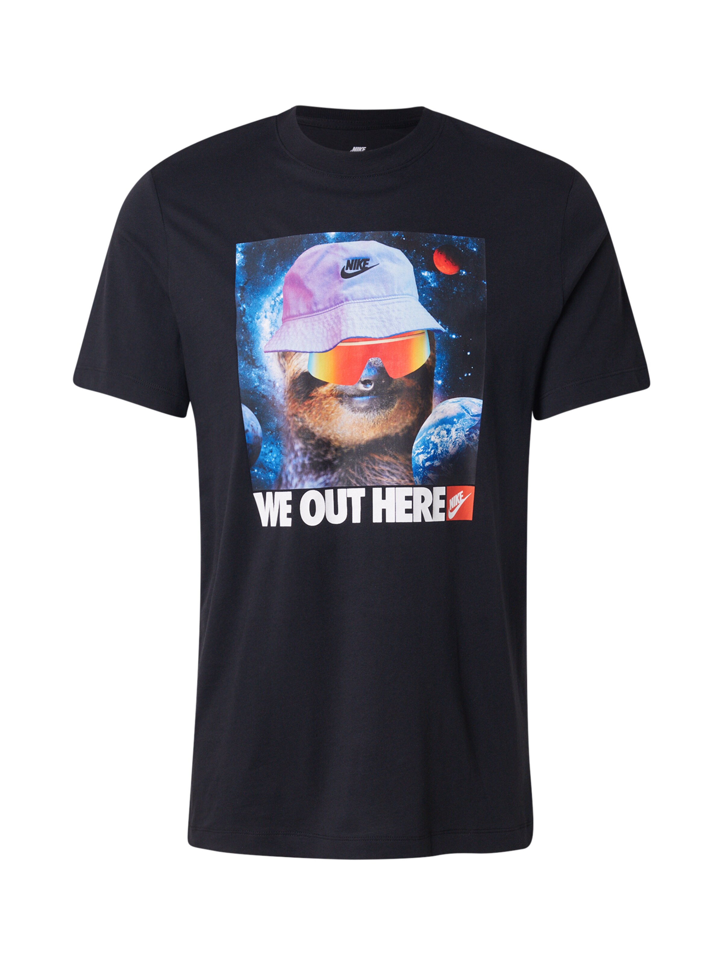 Nike Sportswear T-shirt i svart: framsida