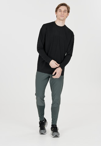 Virtus Performance shirt 'Roger V2' in Black