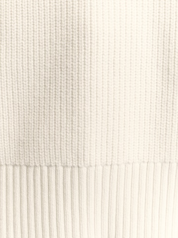 St MRLO Sweter 'Jadie' w kolorze biały