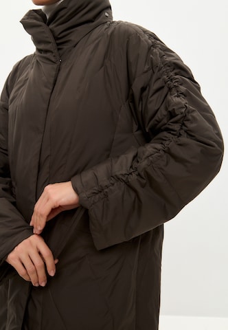 CESARE GASPARI Between-seasons coat in Green