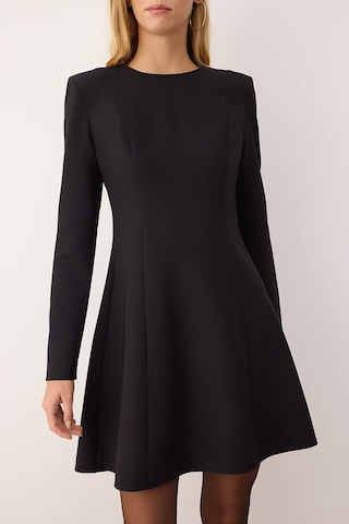 Trendyol - Vestido en negro