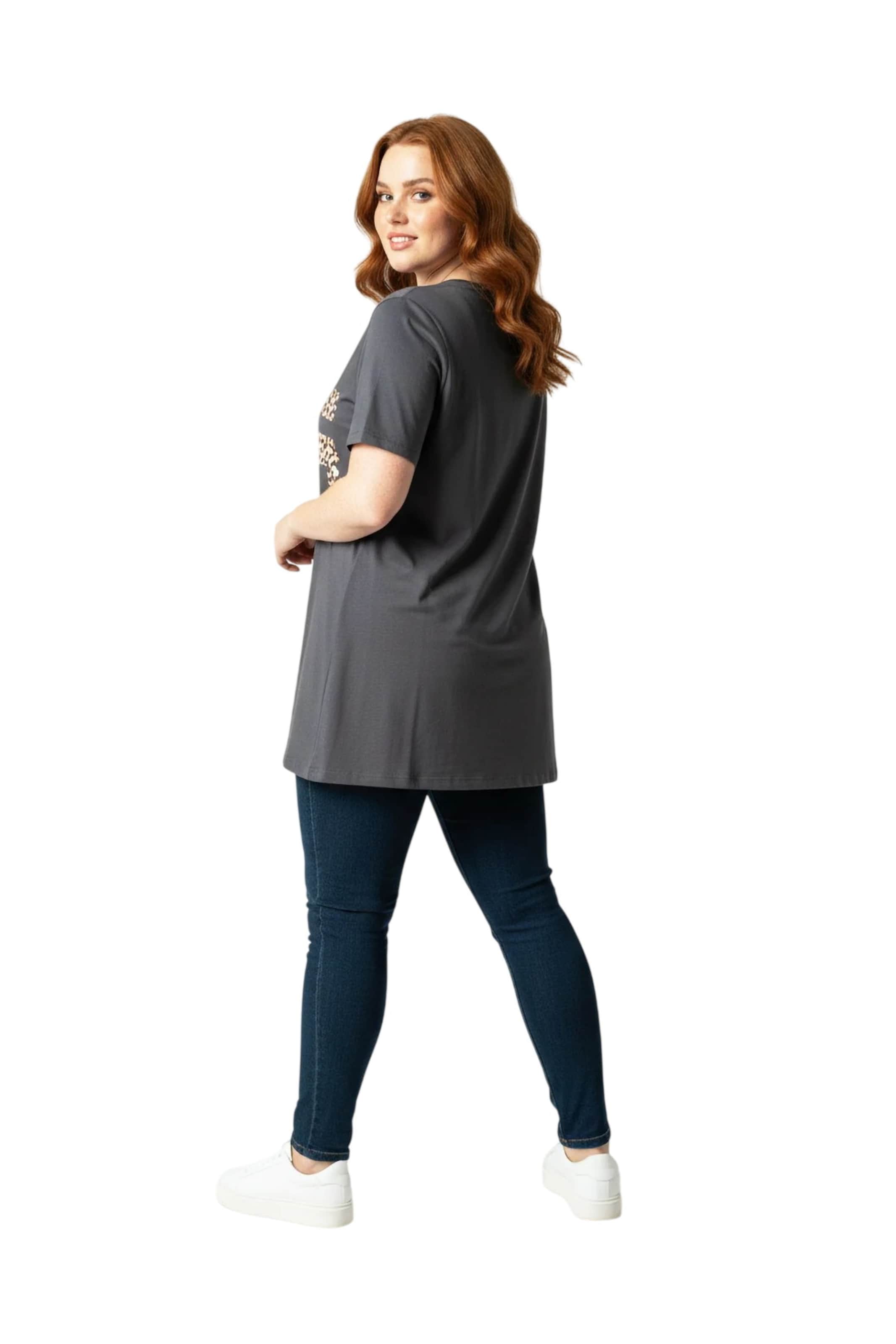 Shape Of You Shirt in Grey