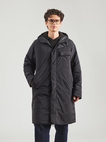 ADIDAS ORIGINALS Overgangsparka 'PREM ESS' i sort: forside