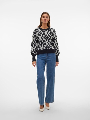VERO MODA Свитер 'Tari' в Серый