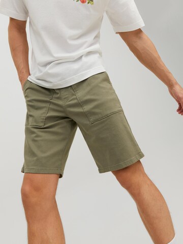 JACK & JONES - regular Pantalón 'Lewis' en verde