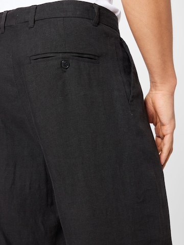 WEEKDAY Loose fit Pants in Black