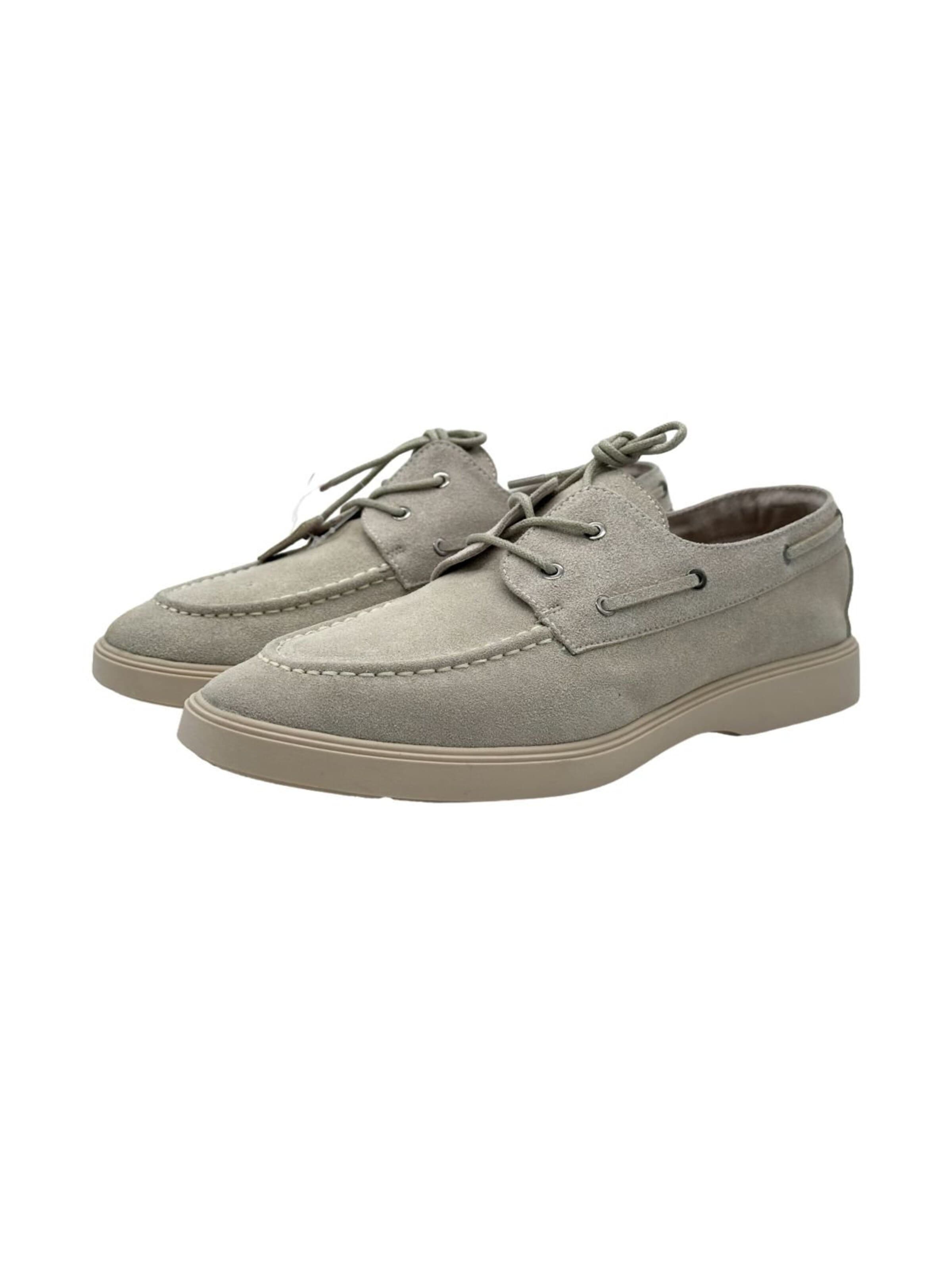 Nowaland Moccasins in Beige