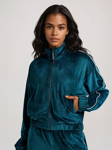 Funky Buddha Sweatshirt in Green: front