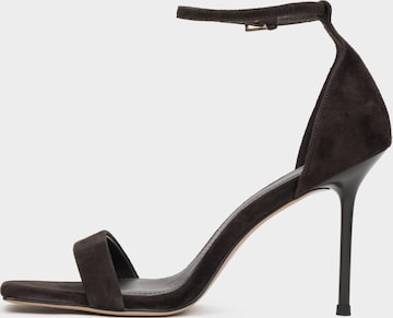 Estro - Sandalias '5138-30' en marrón: frente