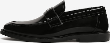 Chaussure basse Kazar Studio en noir : devant